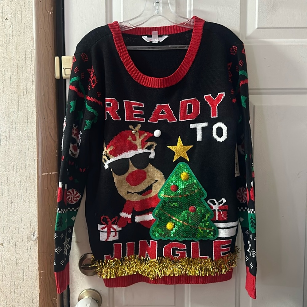 NO BOUNDARIES JUNIORS READY TO JINGLE CHRISTMAS SWEATER: NEW WITH TAGS: SIZE XL